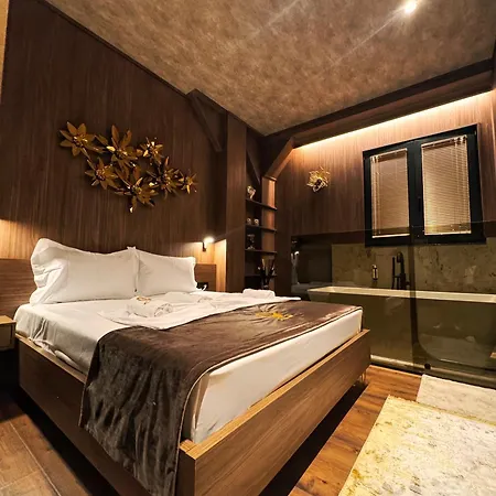 Отель The Hh Point 5*