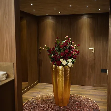 فندق The Hh Point 5*